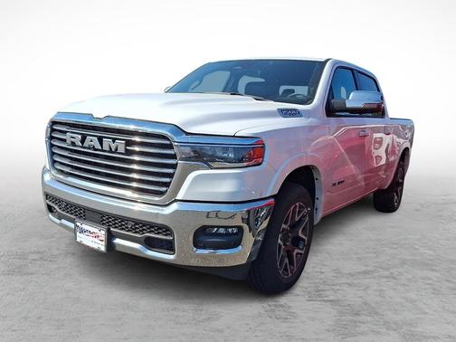 Bright White Clearcoat 2025 RAM 1500 Laramie