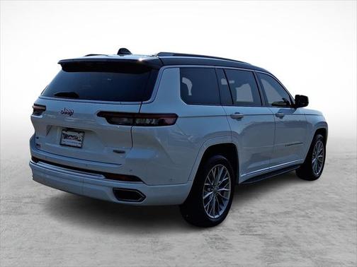 2023 Jeep Grand Cherokee L Summit