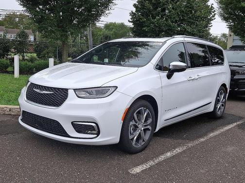 2026 Chrysler Pacifica L