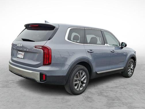 2024 Kia Telluride LX
