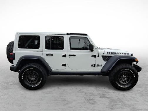 2022 Jeep Wrangler Unlimited High Tide 4x4
