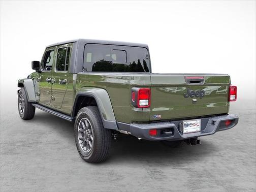 2023 Jeep Gladiator Sport S
