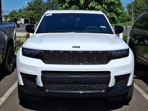 2025 Jeep Grand Cherokee L Altitude