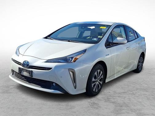 2019 Toyota Prius XLE