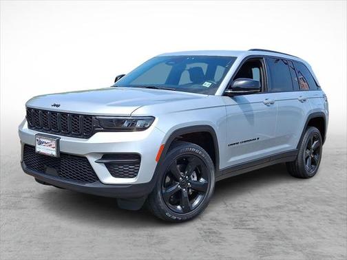 2022 Jeep Grand Cherokee Altitude