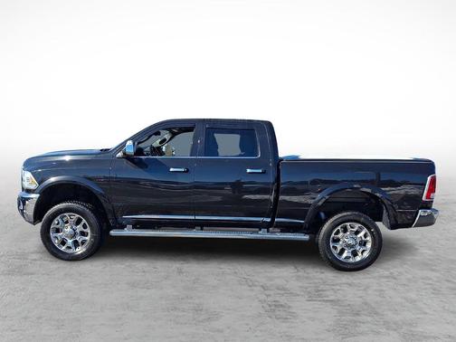 2017 RAM 2500 Limited Crew Cab 4x4 6'4' Box