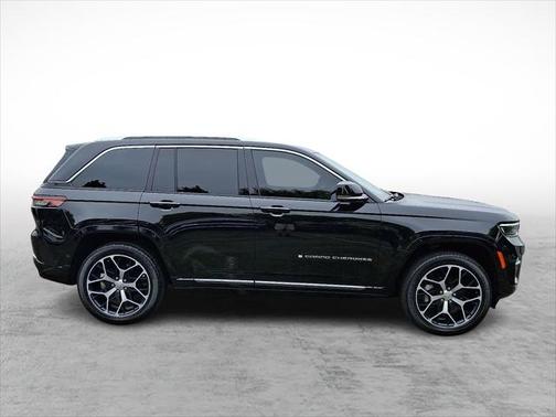 2024 Jeep Grand Cherokee Summit