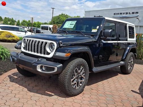 Black Clearcoat 2026 Jeep Wrangler 4-Door Sahara 4x4
