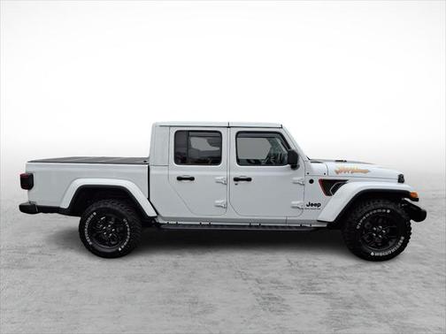 2024 Jeep Gladiator Sport