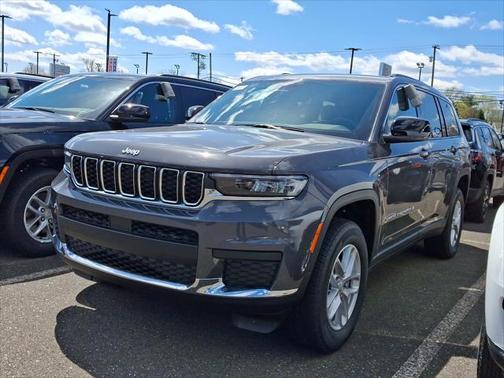 2025 Jeep Grand Cherokee L Laredo