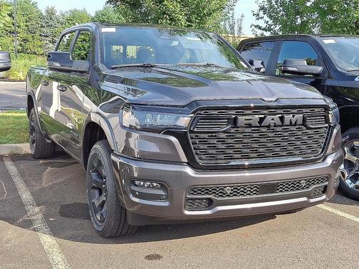 Granite Crystal Metallic Clearcoat 2026 RAM 1500 Big Horn/Lone Star