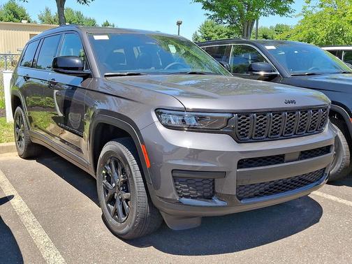 2025 Jeep Grand Cherokee L Altitude