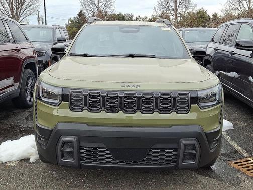 2026 Jeep Cherokee Laredo 4x4