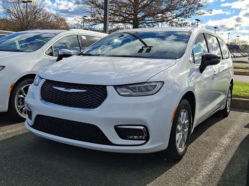 2026 Chrysler Pacifica L