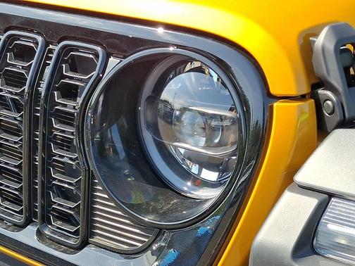 Goldilocks 2026 Jeep Wrangler Willys