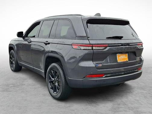 2024 Jeep Grand Cherokee Altitude