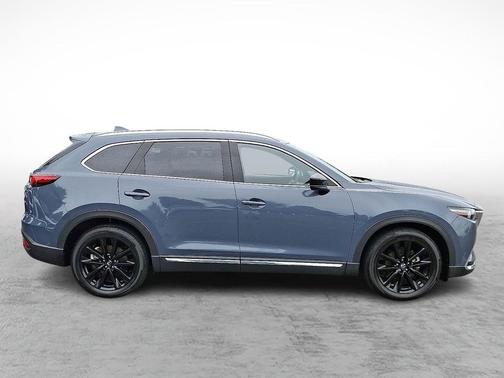 2023 Mazda CX-9 Carbon Edition