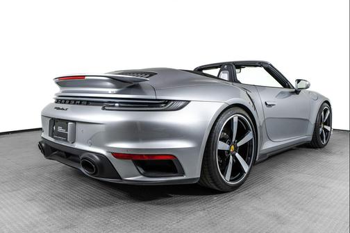 GT Silver Metallic 2022 Porsche 911 Turbo S