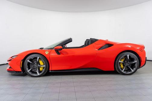 2024 Ferrari SF90 Spider Base