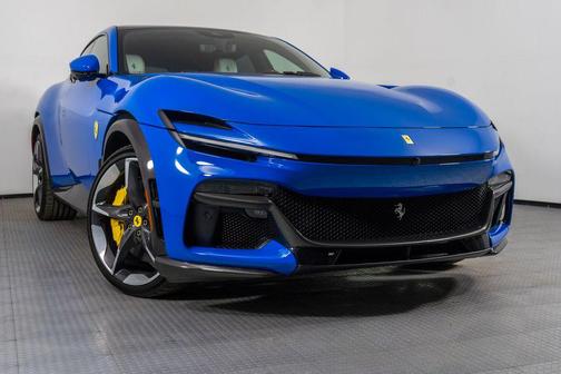 2025 Ferrari Purosangue Base