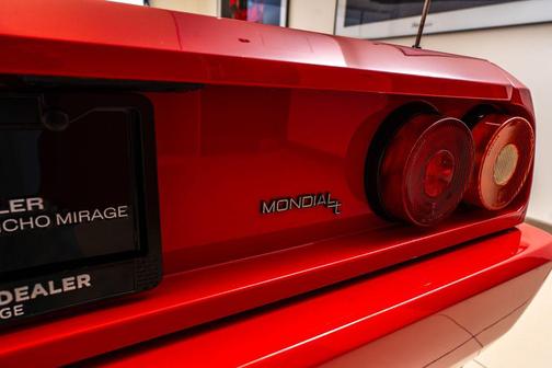 1992 Ferrari Mondial 