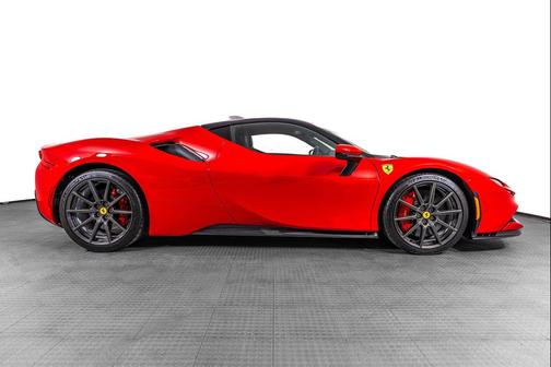 Rosso Corsa 2022 Ferrari SF90 Stradale Base