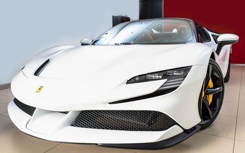 2024 Ferrari SF90 Spider Base