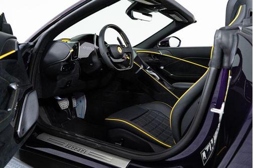 2025 Ferrari Roma Spider 