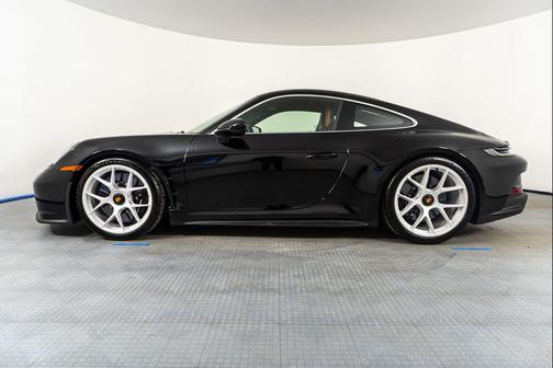 2024 Porsche 911 S/T