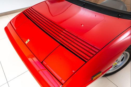 Red 1992 Ferrari Mondial