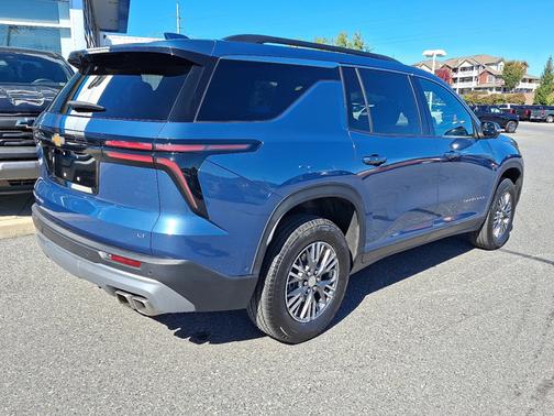 2024 Chevrolet Traverse AWD LT