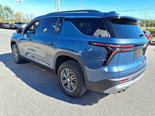 2024 Chevrolet Traverse AWD LT
