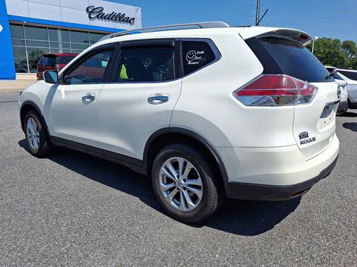 2016 Nissan Rogue SV