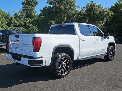 2022 GMC Sierra 1500 AT4X