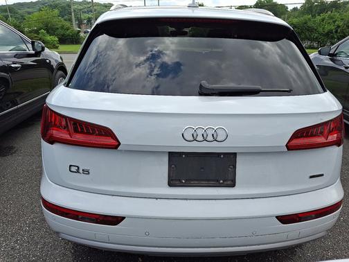 2020 Audi Q5 45 Premium
