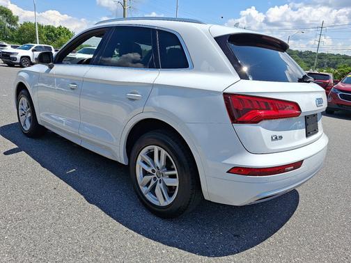 2020 Audi Q5 45 Premium