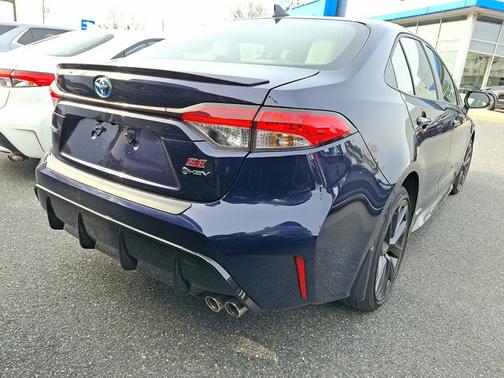 2025 Toyota Corolla Hybrid SE