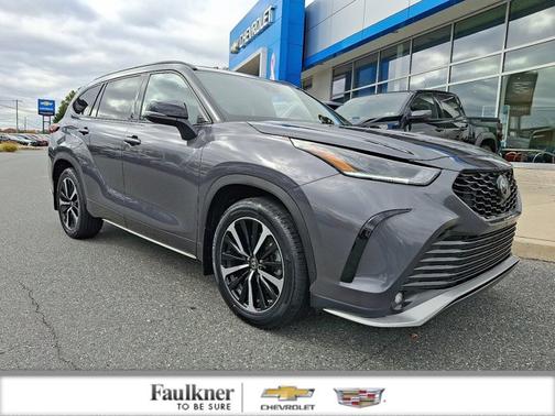2022 Toyota Highlander XSE