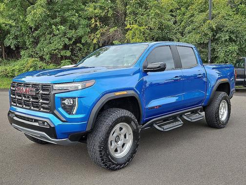 2024 GMC Canyon 4WD AT4X