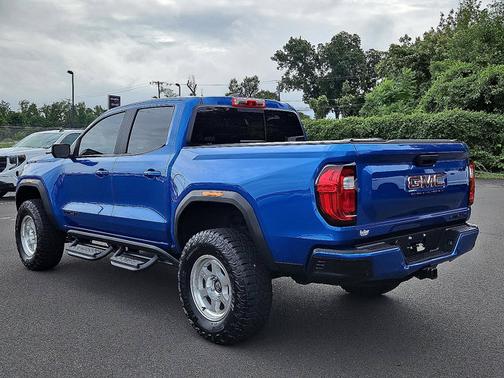 2024 GMC Canyon 4WD AT4X