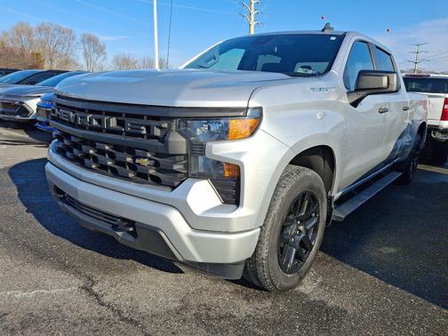 2022 Chevrolet Silverado 1500 Custom
