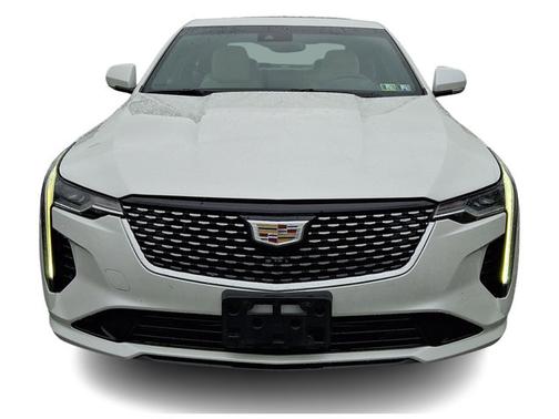 2023 Cadillac CT4 Luxury