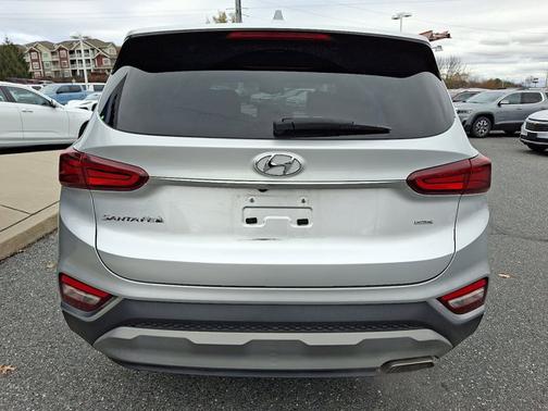 2019 Hyundai SANTA FE SEL 2.4