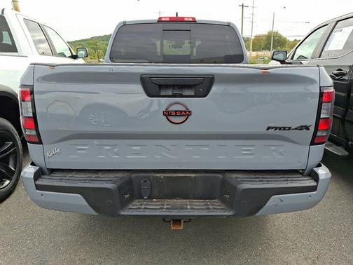 2023 Nissan Frontier PRO-4X