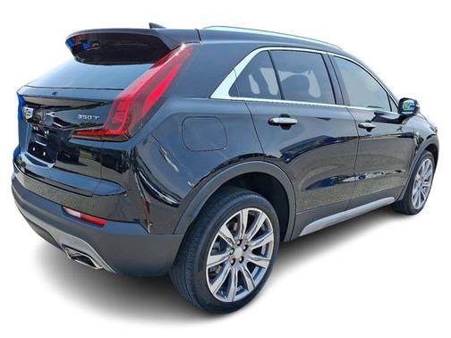 2022 Cadillac XT4 AWD Premium Luxury