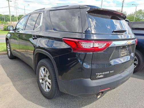 2018 Chevrolet Traverse LT Cloth