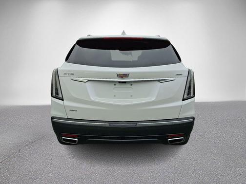 2025 Cadillac XT5 AWD Sport
