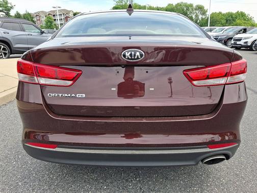 2017 Kia Optima LX