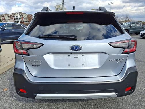 2023 Subaru Outback Limited XT