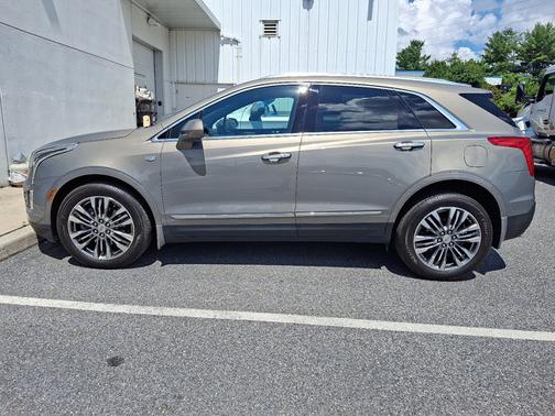 2019 Cadillac XT5 Premium Luxury